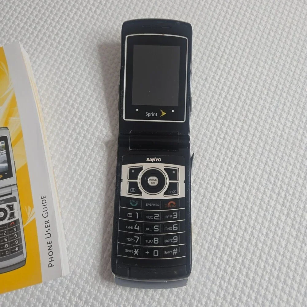 Vintage Y2K Sanyo Katana II Sprint Flip Phone Charger User Guide